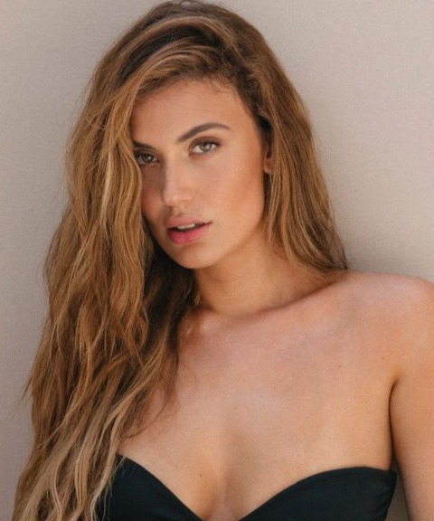 AITANA BOUZA