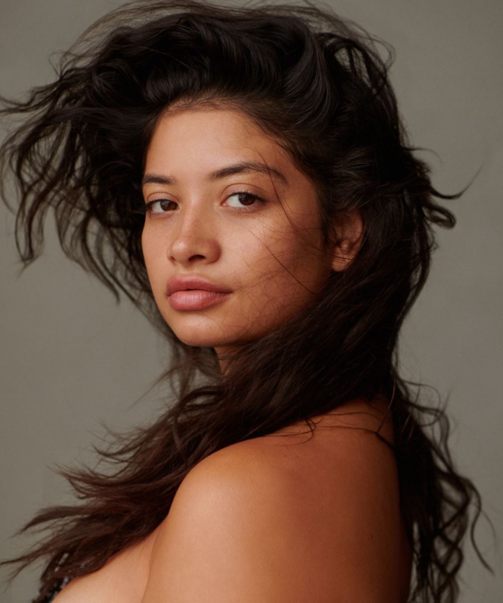 ANGELINA HOYOS