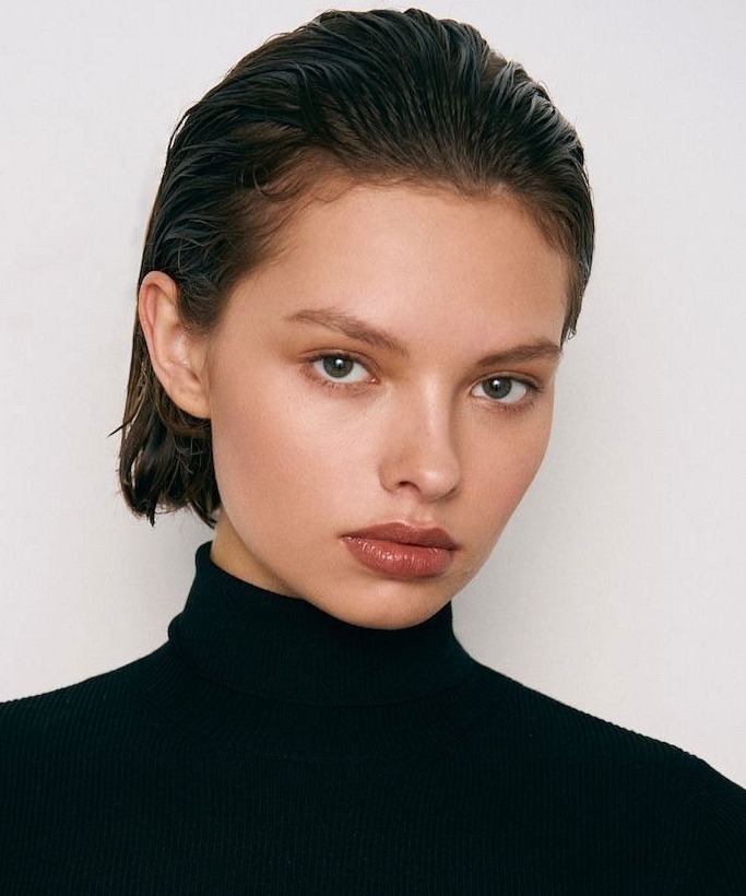 VALYA BELOUSOVA