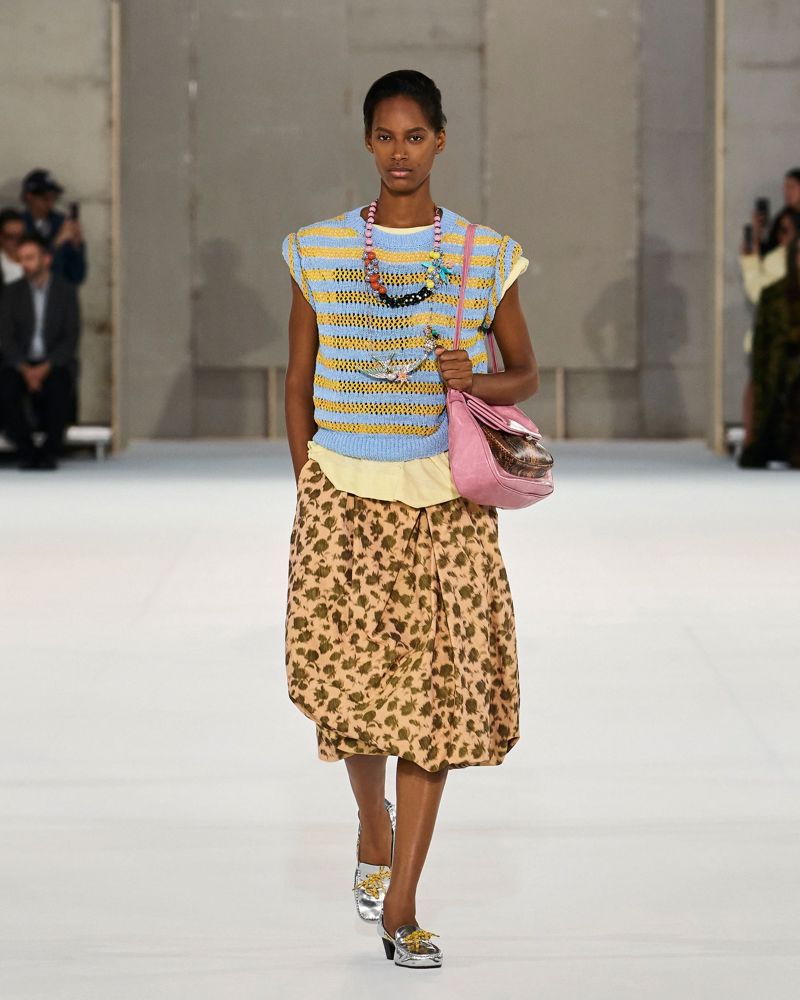 DRIES_VAN_NOTEN_WOMEN_SS27_3278X4098_LOOK_08