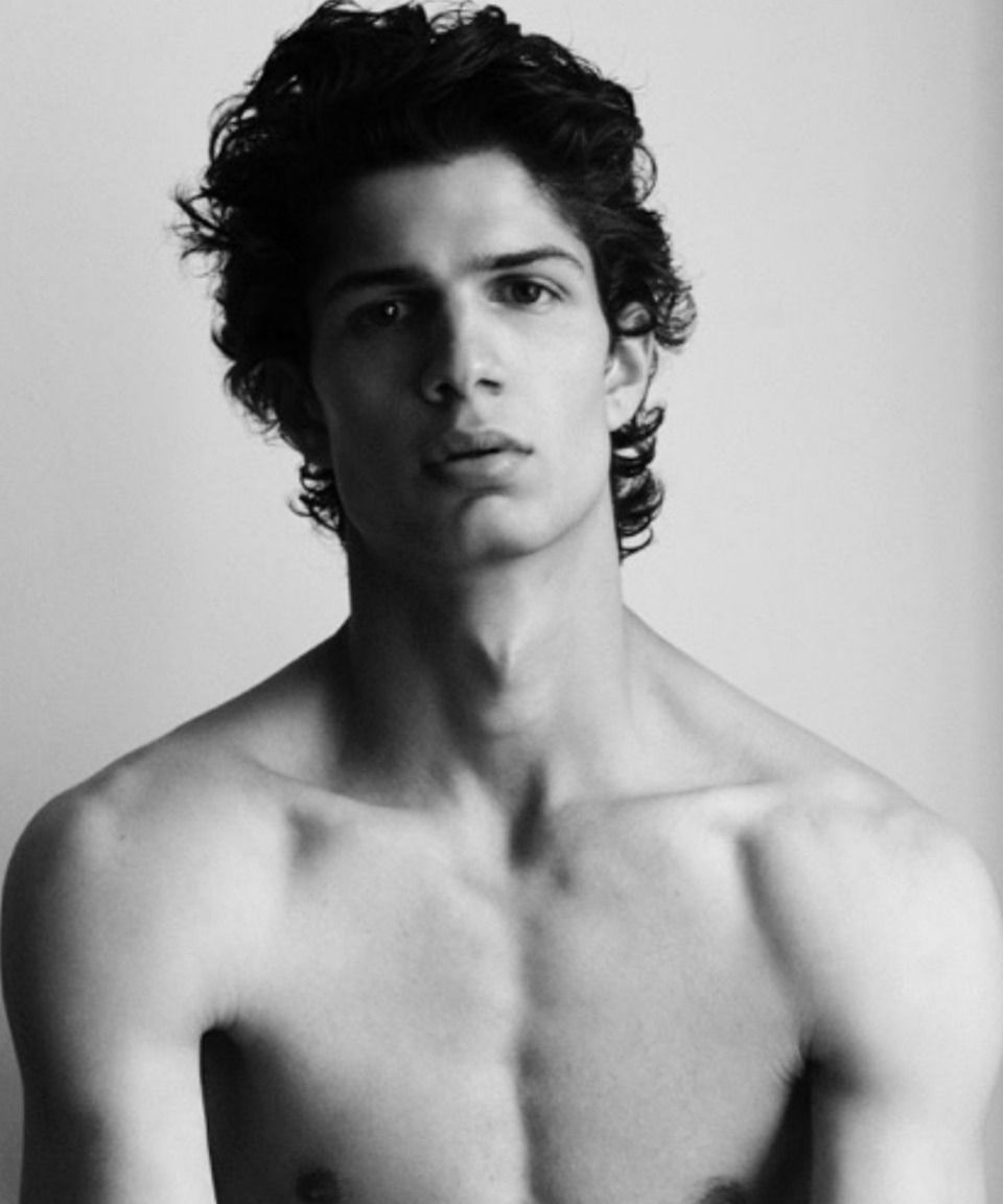 ARON SCHARABI